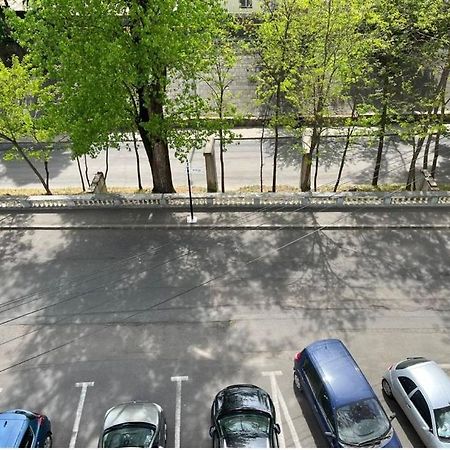 Kevin'S Guest House Braila Exterior photo